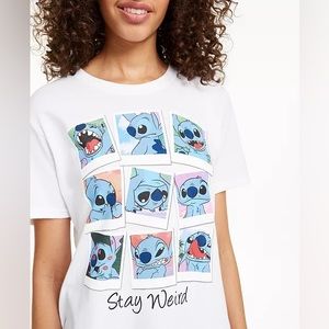 Juniors' Stitch Stay Weird Graphic T-Shirt by Jerry Leigh Size Large